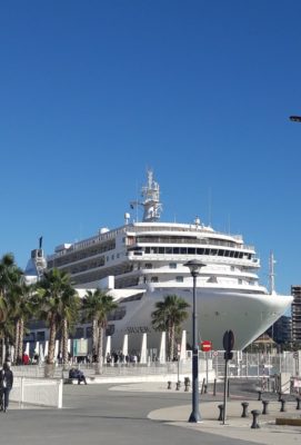 2016年在地中海的Silversea Wine Cruise (“银海巡航葡萄酒”)<br/><small>2016年11月</small>